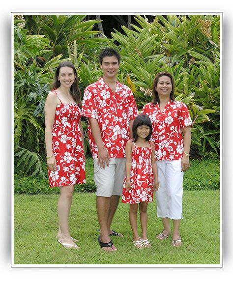 Classic Hibiscus Women's Hawaiian Full, Plus & Large Size Shirt created in Red, Royal Blue, Navy Blue. Regular & Plus Sizes. Family styles. MauiShirts search box stock number: W-Q-415S-QK Tropical Clothing, Dresses For Children, Hibiscus Shirt, Tropical Dresses, Tropical Outfit, Sarong Dress, Hawaii Outfits, Maui Vacation, Memory Shirts