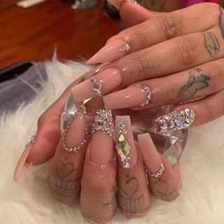 CUBAN DOLL (@cubanndasavage) • Instagram photos and videos Long Nails With Gems, Coffen Nails, Nails With Gems, Blue Acrylic Nails, Cute Acrylic Nail Designs, Simple Acrylic Nails, Glow Nails, Classy Acrylic Nails, Long Acrylic Nails Coffin