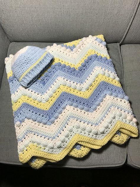 Crochet Ripple Pattern, Corner To Corner Crochet, Crochet Blanket Designs, Crochet Blanket Pattern, Crochet Blanket Afghan, Crochet Tools, Baby Afghan Crochet, Crochet Quilt, Manta Crochet