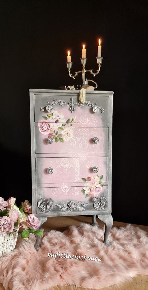 Jewellery Drawer, Jewellery Stand, Jewelry Drawer, Boho Jewellery, Country Furniture, Bedroom Furniture Dresser, Hand Painted Furniture, Box Ideas, Shabby Chic Style