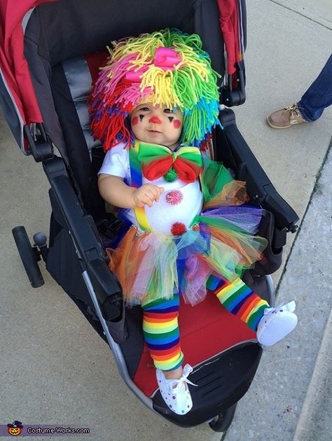 Sarah: My 8 month old daughter is wearing the Clown costume. I purchased the wig and leg warmers online. I made the tutu out of a headband and tulle, I also... Baby Clown Costume, Diy Baby Costumes, Clown Halloween Costumes, Clown Halloween, Baby First Halloween, Costume Works, Diy Halloween Costumes Easy, Diy Halloween Costume