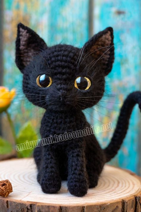 Amigurumi Kawaii Cat Free Pattern-1 7 Gato Crochet, Kat Haken, Crochet Cat Toys, Chat Crochet, Crochet Toys Free, Easy Crochet Animals, Crochet Animal Amigurumi, Animal Knitting Patterns, Crochet Cat Pattern