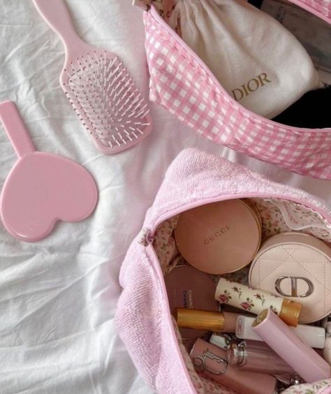 Pink Stuff Aesthetic, Aesthetic Amazon Finds, Y2k Soft Girl, Pink Princess Aesthetic, 30 Aesthetic, Shop Y2k, Aesthetic Amazon, Y2k Soft, Aesthetic Gifts