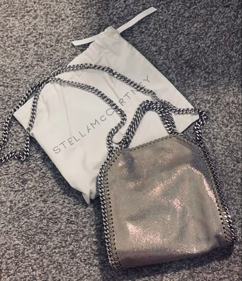 Metalliac Stella McCartney mini Falabella Falabella Bag Aesthetic, Stella Mccartney Bag Aesthetic, Stella Mcartney, Stella Mccartney Purse, Stella Mccartney Bag Falabella, Stella Mccartney Falabella Mini, Falabella Bag, Stella Mccartney Falabella, Stella Mccartney Bag