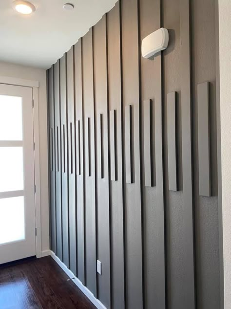 Wood Accent Wall Ideas, Wood Accent Walls, Reclaimed Wood Accent Wall, Wooden Accent Wall, Wood Wall Design, Accent Wall Designs, Entry Wall, Wood Slat Wall, Diy Accent Wall