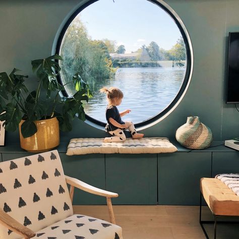 “It’s incredible to be immersed in so much nature and yet living in London." Credit: <a href="https://www.instagram.com/thisonefloats/">Christina Miles</a> Barge Houseboat, Houseboat Decor, Barge Interior, Kitchen Cabinets Fronts, Boat House Interior, Boat Interior Design, Houseboat Living, Floating Homes, Dutch Barge