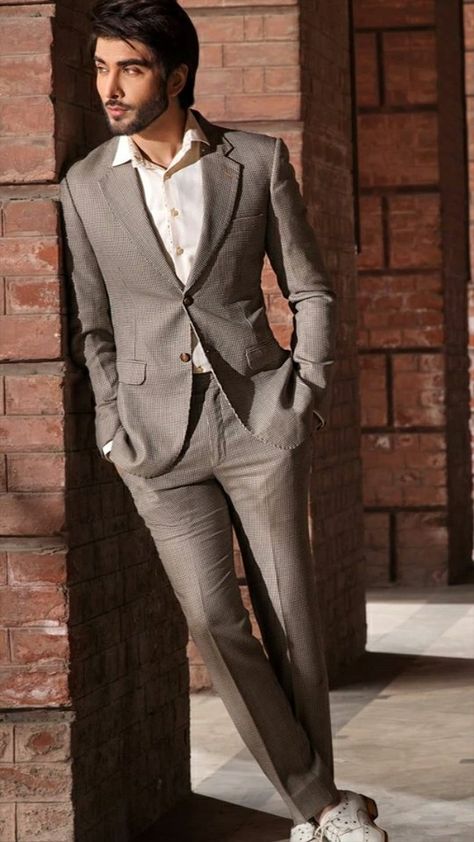 Imran abbas Pakistani Men, Imran Abbas, Mens Photoshoot, Pakistani People, Mens Work Outfits, Boys Pic, Formal Men, Mens Photoshoot Poses, Formal Men Outfit