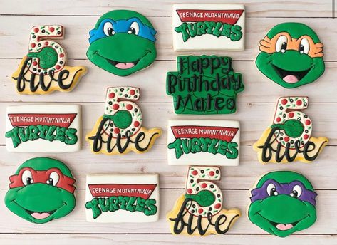 Ninja Turtle Birthday Cookies, Ninja Turtle Cookie Cake, Coco Melon Party Ideas, Melon Party Ideas, Ninja Turtle Birthday Decorations, Turtles Cookies, Nina Turtles, Teenage Mutant Ninja Turtle Cookies, Turtle Birthday Decorations