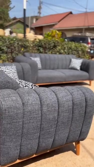 Luxury Modern Leather Loveseat Sofa Couch Lounge Living Room Furniture Brown Sofa Set - Buy Latest Sofa Set Designs, Sofa Cumbed Design, Stylish Living Room Furniture, Sofa Couch Design, Luxury Sofa Living Room, Latest Sofa Designs, Luxury Furniture Sofa, Luxury Sofa Design, Unique Decorations