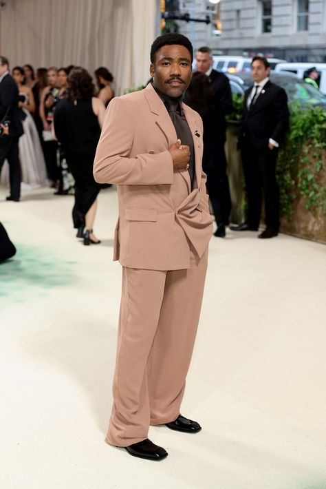 Met Gala 2024 Red Carpet Photos: The Best Celebrity Looks Museum Marketing, Kim Kardashian Images, Ariana Grande Images, Lala Anthony, Red Carpet Photos, Cynthia Erivo, Black Balenciaga, Met Gala Red Carpet, Donald Glover