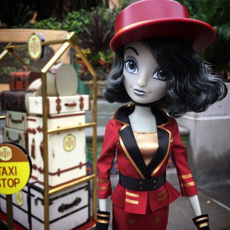 #attractionistas #disneydolls #holly #thetowerofterror #dudeswithdolls #californiaadventure #disneyland Disney Attractionistas, Disney Dolls, California Adventure, Disney Magic, Disneyland, Mars, Princess Zelda, Marvel, Zelda Characters