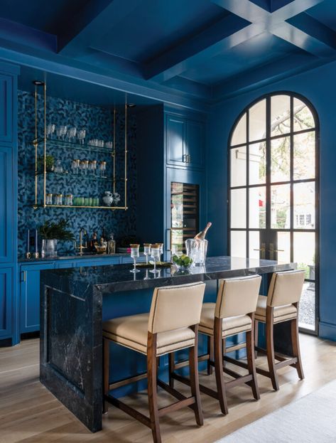 Lindley Arthur Creates Fresh Spaces for a Family in University Park - Southern Home Magazine Cocktail Room In House, Bar Room Ideas In House, Southern Home Magazine, Basement Bar Area, Lover Style, Bourbon Room, Crowded House, Home Bar Rooms, Bunk Beds Built In