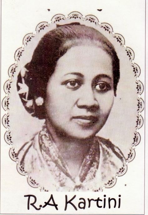 SIAPAKAH R.A. KARTINI ? [FOTO - GAMBAR] | freewaremini Ra Kartini, Historical Women, National Heroes, Women’s Rights, Badass Women, Women In History, Womens Rights, Traditional Art, Girl Power