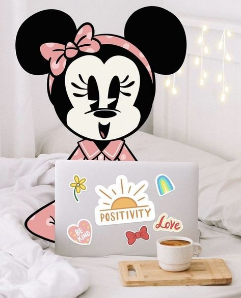 Working In Laptop, Having Coffee, Mickey Mouse And Minnie Mouse, Mouse Pictures, Custom Ipad, Mickey Mouse Wallpaper, Disney Favorites, Pinturas Disney, Disney Quotes