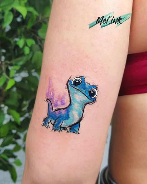 Frozen 2 Tattoo Ideas, Bruni Tattoo, Dory Tattoo, Disney Characters Tattoos, Disney Watercolor Tattoo, Cartoon Legs, Matching Tattoos For Couples, Disney Inspired Tattoos, Couple Tattoo Ideas