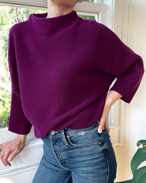 Magenta Turtleneck Outfit, Magenta Sweater Outfit, Magenta Sweater, Color Seasons, Turtleneck Outfit, Loungewear Fashion, Autumn Outfits, Sweatshirt Outfit, Neutral Fashion