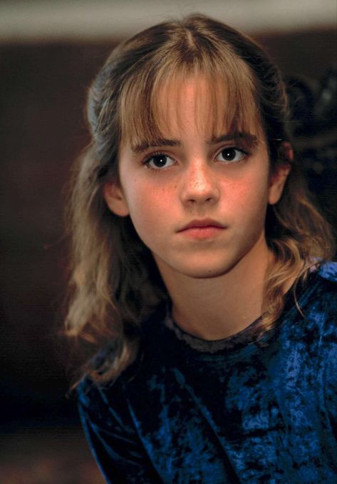 Emma Watson 2001, Emma Watson Young, Stile Harry Potter, Emma Watson Harry Potter, Buku Harry Potter, Harry Potter Images, Draco Harry Potter, Harry Potter Actors, Harry Potter Hermione