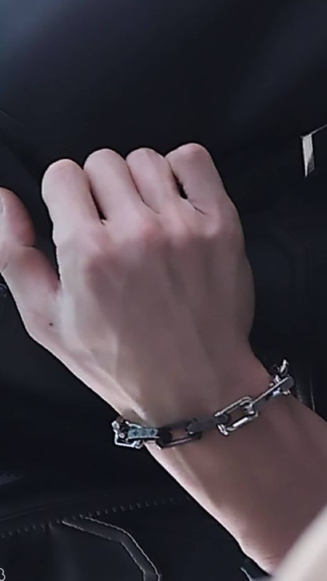 Bangchan Bracelet, Chan Hands, Bangchan Hands, Skz Bangchan, Heart Hands, Bang Chan, Inspirational People, Center Stage, Hair Colors