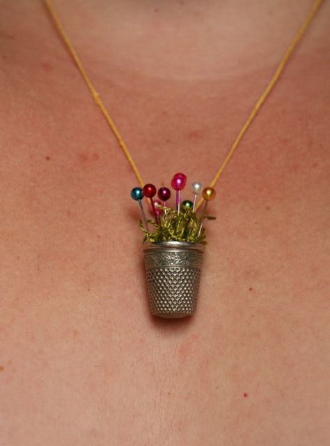 thimble necklace Thimble Necklace, Crafts For Teens To Make, Necklace Tutorial, Easy Diy Jewelry, Crafts To Make And Sell, Homemade Crafts, A Necklace, Dollar Store Crafts, Craft Blog