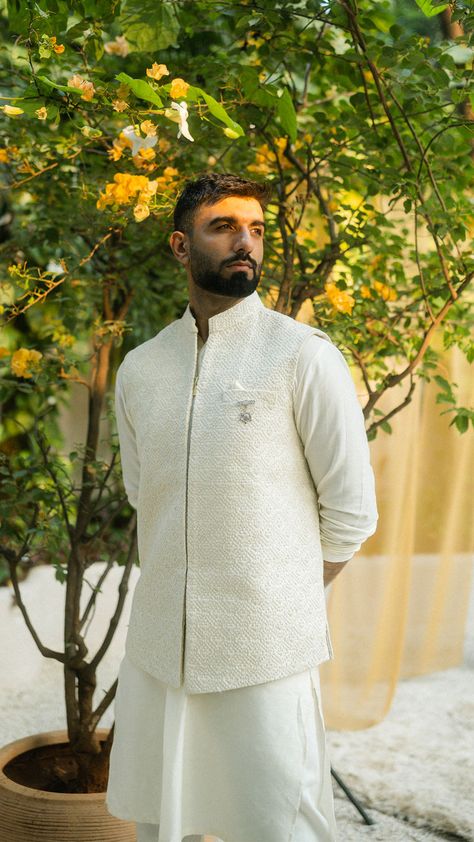 White Kurta Men, Sherwani For Men Wedding, Wedding Kurta For Men, Wedding Ready, Kalki Fashion, Sherwani For Men, Kurta Men, White Kurta, Glitz And Glamour