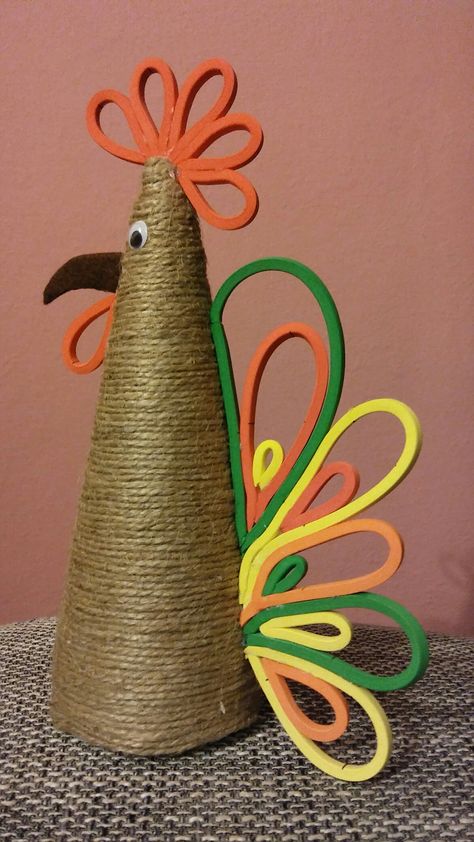 Chicken Crafts, Jute Crafts, Easter Bunny Crafts, Spring Easter Crafts, Burlap Crafts, The Easter Bunny, Glass Bottle Crafts, Rope Crafts, Bunny Crafts