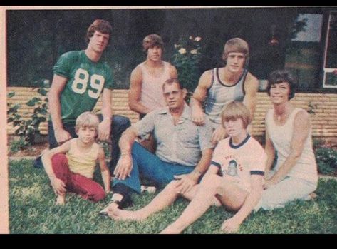 Von Erich Family, Kerry Von Erich, Wwe Couples, Von Erich, Families Are Forever, Vince Mcmahon, Family Legacy, Total Divas, Wwe Wrestlers