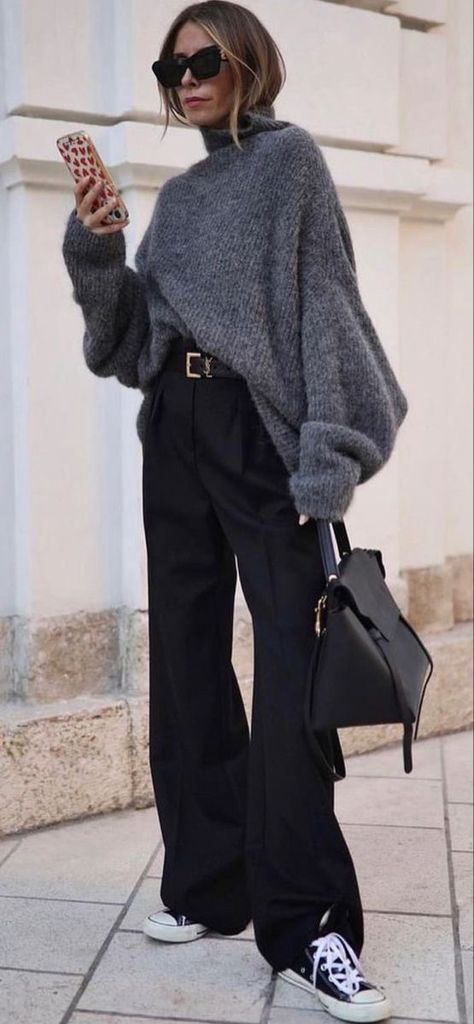 Look Legging, Pullover Outfit, Looks Street Style, Autumn Street Style, Mode Inspo, Looks Chic, Fall Street Style, Outfits Casual, Fashion Mode