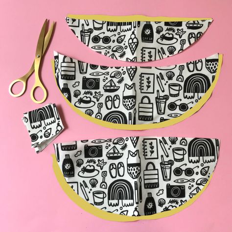 1-cut-out-pieces | Spoonflower Blog Bum Bag Pattern Free, Fanny Pack Pattern Free, Fanny Bag Pattern, Bumbag Pattern, Fanny Pack Sewing Pattern, Diy Fanny Pack, Bum Bag Pattern, Fanny Pack Pattern, Bag Pattern Free