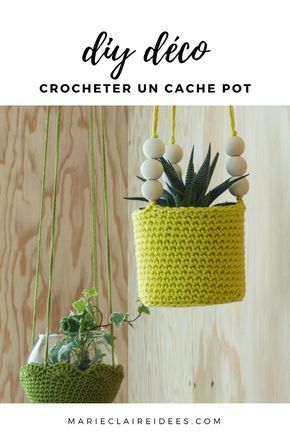 j'aimerais essayer... Cactus En Crochet, Crochet Plant Hanger, Crochet Storage, Crochet Cactus, Beginners Crochet, Hanger Design, Crochet Plant, Crochet Home Decor, Crochet Diy