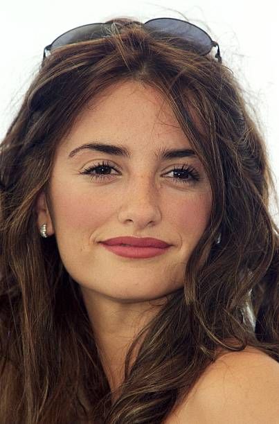 Penelope Cruz Makeup, Spanish Actress, Teresa Palmer, Penelope Cruz, Luxury Hair, Kate Winslet, Lily Collins, Beauty Looks, Beauty Icons