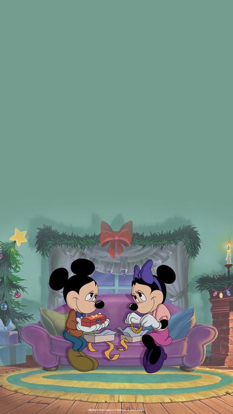 Mickey Christmas Background, Christmas Disney Wallpaper Aesthetic, Mickey And Minnie Christmas Wallpaper, Disney Xmas Wallpaper, Disney Christmas Quotes, Disney Christmas Phone Wallpaper, Mickey Christmas Wallpaper, Disney Christmas Aesthetic, Disney Christmas Wallpaper Iphone