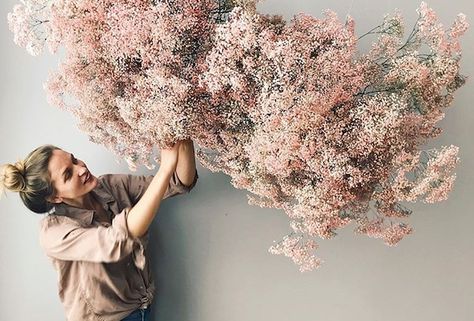 Trend Alert! 17 Dreamy Flower Cloud Wedding Ideas | One Fab Day Minimalist Dekor, Bouquet Preservation, Flower Installation, Floating Flowers, Flower Display, Deco Floral, Dried Floral, Dried Flower Arrangements, Arte Floral