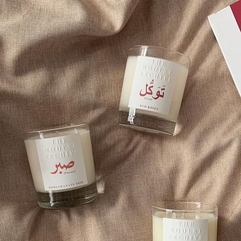 The Modest Archive | Candles on Instagram: "say hello to our new 20cl candles 🤍 bigger candles for those of you wanting more, burn time up to 30 hours! Available now via the website 💌 #ramadan2023  #islamicgiftideas #eidgiftbox #muslimownedbusiness" Ramadan Candles, Islamic Candles, Small Candle Business, Candle Website, Candles Luxury, Candle Photography, Candles Making, Big Candles, Islamic Home Decor