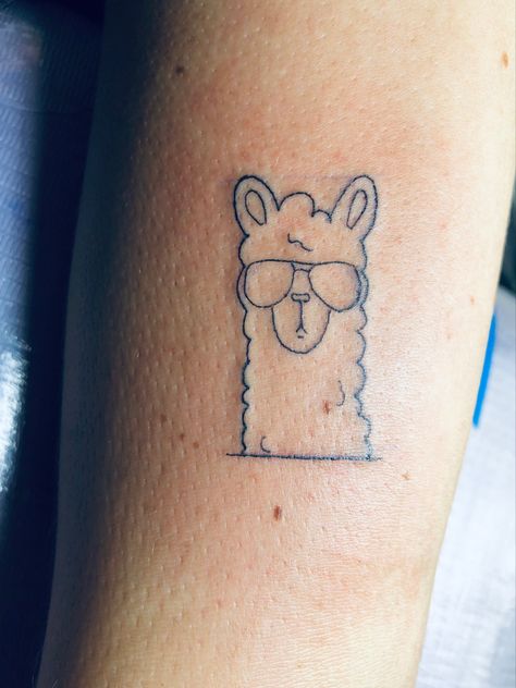 Alpaca Tattoo, Tat Fonts, Llama Tattoo, Most Beautiful Tattoos, Funky Tattoos, Gothic Tattoo, Weird Tattoos, Thigh Tattoos Women, Funny Tattoos