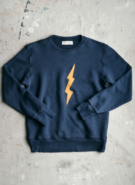 what began as a one-off vintage sweatshirt quickly evolved into a i+w staple. now, we're damn pleased to announce the return of our stitched "bolt" sweatshirt for the first time in years. Vintage Shirt Design, Digging Deeper, Imogene Willie, Dad Fashion, Americana Fashion, Days Gone, Mens Fashion Casual Outfits, Motorcycle Style, Vintage Graphics