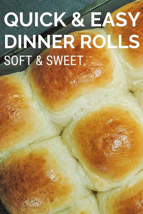 These homemade dinner rolls are soft, fluffly, quick, and really delicious! These sweet homemade dinner rolls from scratch are perfect for any holiday dinner, and easy enough for any weekday dinner too! Quick Dinner Buns, Marshmallow Dinner Rolls, Homemade Dinner Rolls Without Mixer, Schoolhouse Rolls Recipe, Active Dry Yeast Dinner Rolls, Homemade Hot Rolls Recipe, Home Old-fashioned Soft And Buttery Yeast Rolls, Self Rising Flour Rolls Recipe, Dinner Rolls With Self Rising Flour