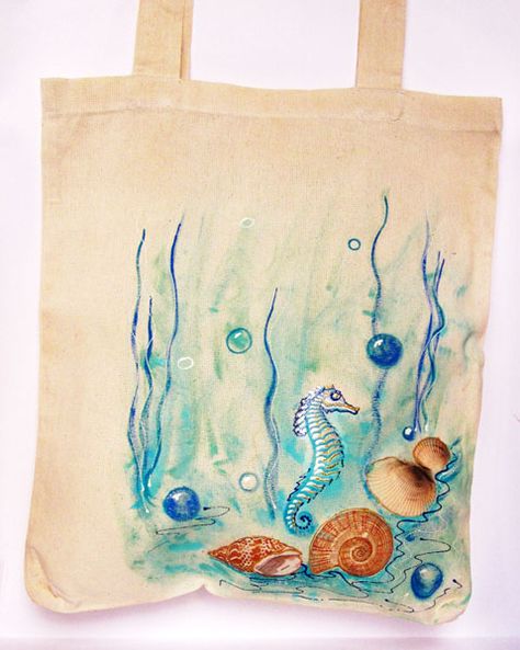 Tote Bag Diy Pattern, Jute Bags Design, Painted Canvas Bags, Fabric Colour Painting, Handpainted Tote Bags, Anime Bag, Fabric Paint Diy, Canvas Bag Design, Hand Painted Denim Jacket