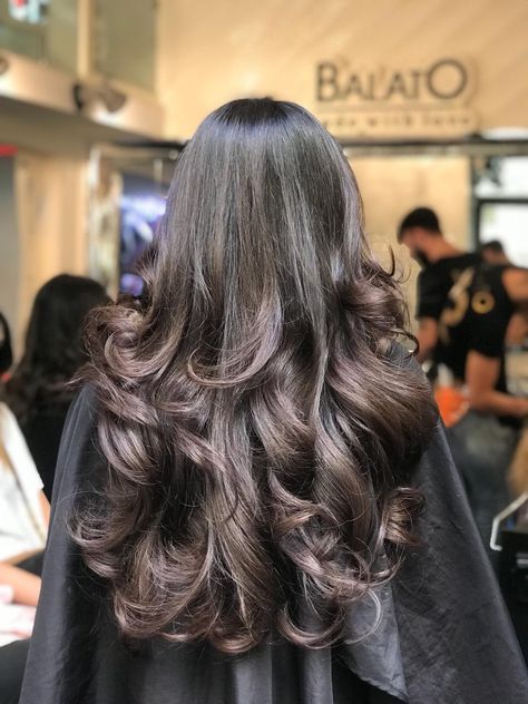 Long Layers On Long Wavy Hair, Loose Curls With Layers, Inward Curls, Curls With Layers, Blowout Hairstyle, Black Curls, Icy Blonde Hair, Hair Inspiration Long, Layered Haircuts For Medium Hair