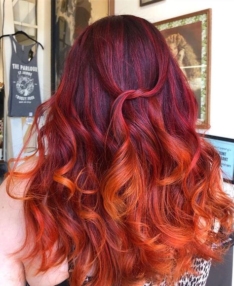 who knew a sunset could be this pretty indoors 😍 @cemeterystrut • image description: back of person's head showing off curled extreme red… Red And Orange Hair, Vision Design, Sunset Hair, Fire Hair, Sunset Red, Hairstyle Inspiration, Beautiful Hair Color, Pretty Hair Color, Red And Orange