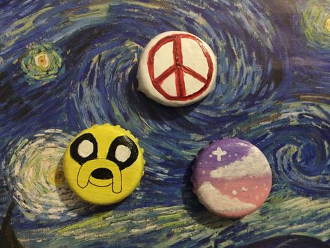 Pins Ideas, Jake The Dogs, Painting Inspo, Bottle Painting, Bottle Caps, Handmade Rings, Bottle Cap, Pins, Quick Saves