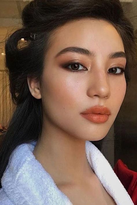 Asian Brows, Outfit Graduacion, Makeup Asian, Wedding Hairstyles And Makeup, Best Wedding Makeup, Graduation Makeup, Formal Makeup, Fall Makeup Looks, Photoshoot Makeup