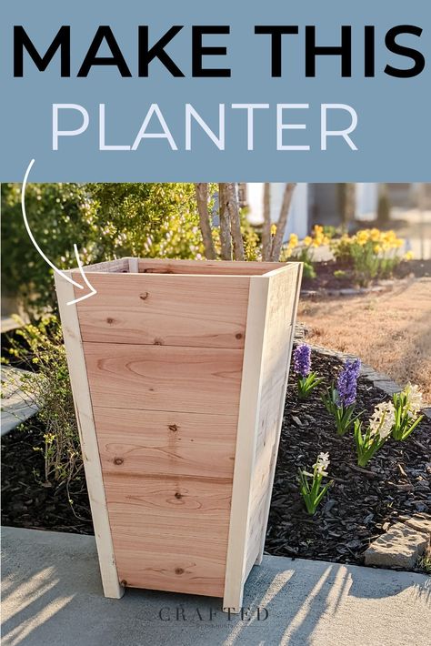 Tall Wooden Planters, Tall Planter Boxes, Step Building, Diy Wood Planters, Cedar Fence Pickets, Diy Planters Outdoor, Planter Box Plans, Free Building Plans, Cedar Planter Box