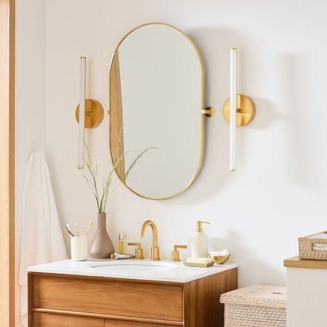 Tiny powder room ideas