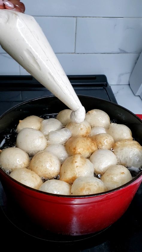 Puffpuff Recipes, Puff Puff Recipe African, Puff Puff Recipe, Mandazi Recipe, Puff Recipes, Puff Balls, Pineapple Water, Puff Recipe, Puff Puff