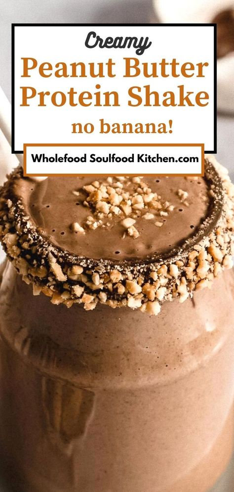 peanut butter protein shake in a big glass jar. High Protein Shake Recipes, Low Calorie Sweet Snacks, Protein Powder Recipes Shakes, Chocolate Protein Smoothie, Peanut Butter Protein Shake, Peanut Butter Shake, Low Calorie Chocolate, Chocolate Peanut Butter Recipes, Chocolate Peanut Butter Smoothie