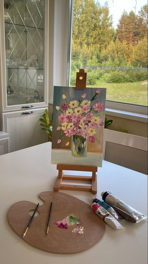 Doing Art Aesthetic, Cottage Core Aesthetic Painting, Canvas Painting Ideas Cottagecore, Painting Hobby Aesthetic, Painting Aesthetic Picnic, Cottagecore Painter Aesthetic, Someone Painting, Watercolor Painting Aesthetic, Artsy Girl