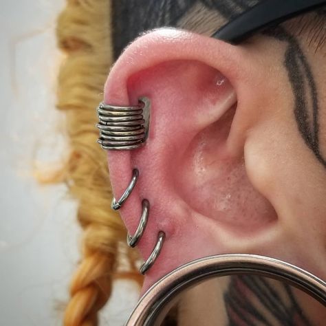 Brian Decker on Instagram: “Healed and stacked on @aloha_laser_services  #conchremoval #conchpiercing #bodymodifications #bodymodification #bodymods #bodyart #bodymod…” Z Tattoo, Mod Jewelry, Coin Slot, Ear Party, Ear Weights, Conch Piercing, Pierced Jewelry, Funky Jewelry, Body Modifications