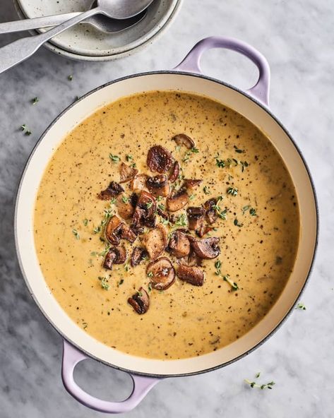 Best Mushroom Soup, Weekend Baking, Soup Lovers, Cauliflowers, Dried Porcini Mushrooms, Creamy Mushroom Soup, Delicious Soups, Healthy Soups, Mushroom Soup Recipes