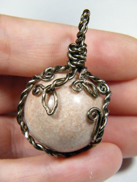 Diy Necklace Display Stand, Marble Sphere, Marble Jewelry, Rock Jewelry, Necklace Display, Wire Necklace, Wire Work Jewelry, Wire Pendant, Jewelry Wire