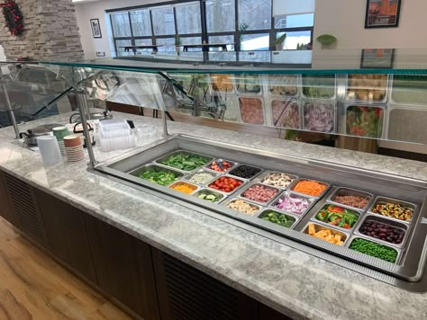 Davians Fully Stocked Salad Bar Awaiting Guests Salad Bar In Kitchen, Salad Bar Kitchen Design, At Home Salad Bar, Home Salad Bar, Salad Bar Ideas, Salad Bar Restaurants, Snack Pantry, Salad Restaurant, West Hampstead